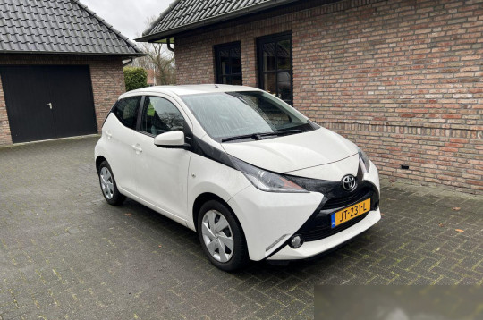 Toyota Aygo, 2016