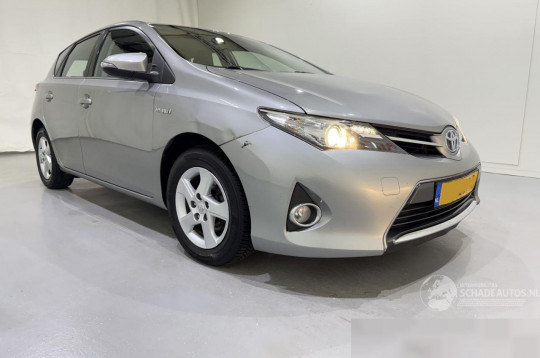 Toyota Auris, 2013