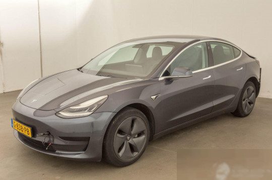 Tesla Model 3, 2019