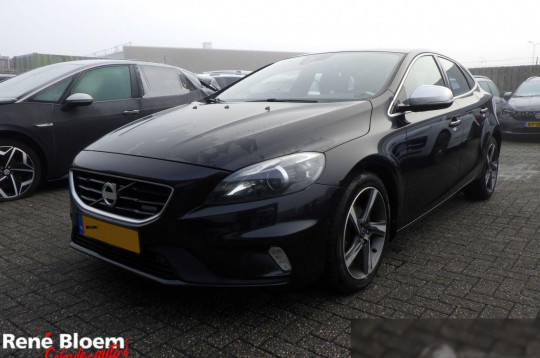 Volvo V40, 2013