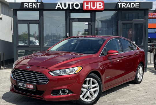 Ford Fusion, 2013