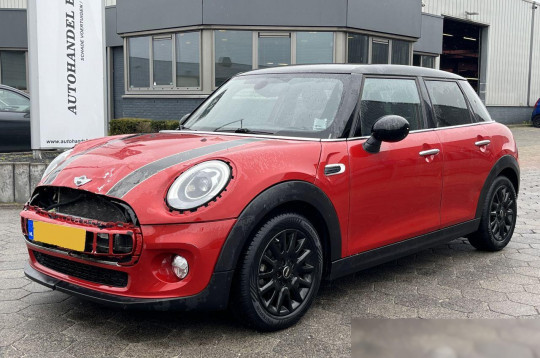 MINI Cooper, 2015