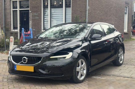 Volvo V40, 2018