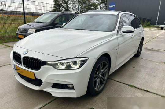 BMW 3 Series, 2019