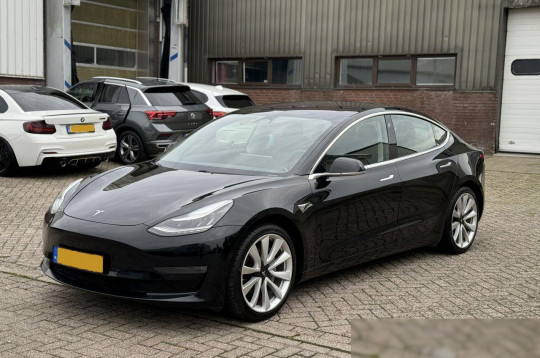 Tesla Model 3, 2019