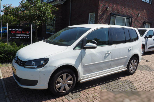 Volkswagen Touran, 2015