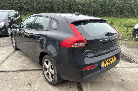 Volvo V40, 2013