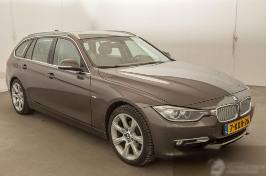 BMW 3 Series, 2013