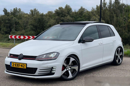 Volkswagen Golf, 2014