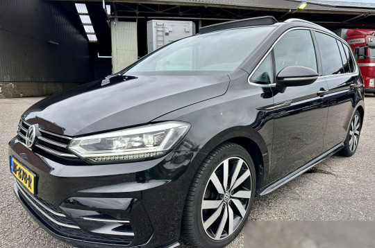 Volkswagen Touran, 2017