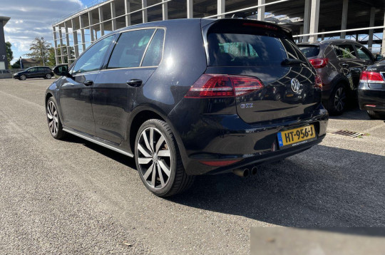 Volkswagen Golf, 2015