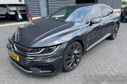 Volkswagen Arteon, 2017