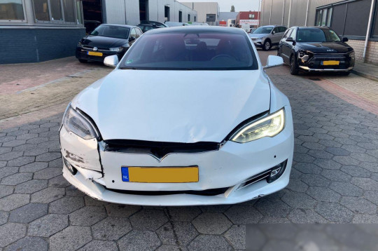 Tesla Model S, 2019