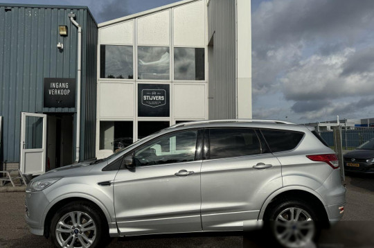 Ford Kuga, 2015