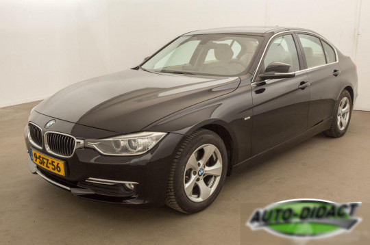 BMW 3 Series, 2013