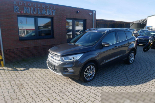 Ford Kuga, 2019