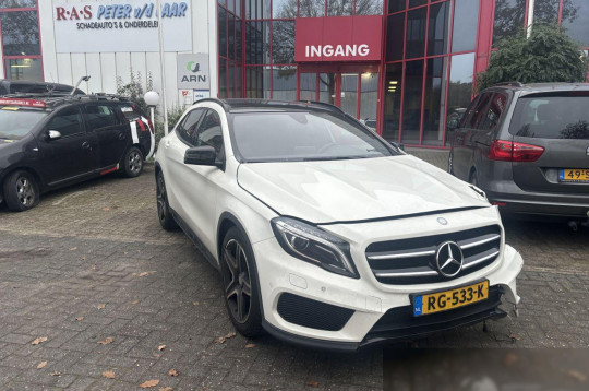 Mercedes-Benz GLA, 2016