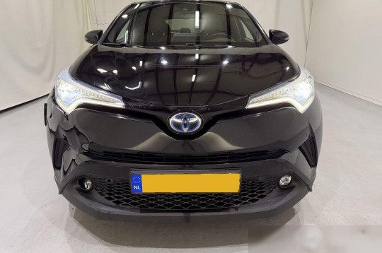 Toyota C-HR, 2017