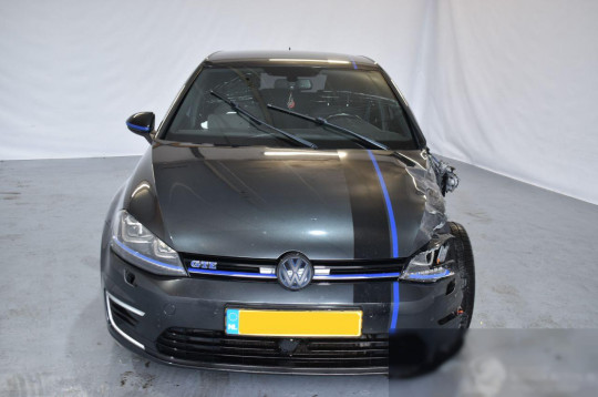 Volkswagen Golf, 2015