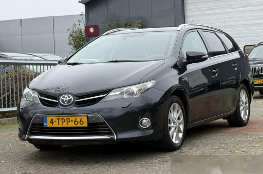 Toyota Auris, 2014