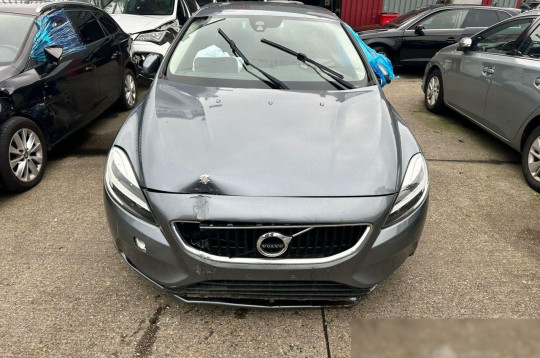 Volvo V40, 2017