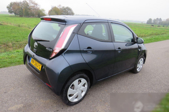 Toyota Aygo, 2015