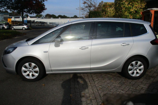 Opel Zafira, 2015