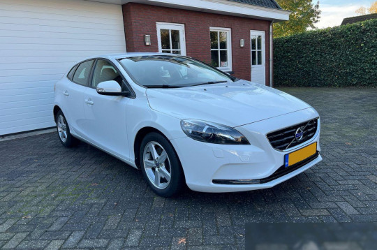 Volvo V40, 2014