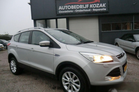 Ford Kuga, 2015