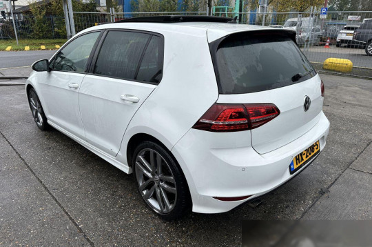 Volkswagen Golf, 2016