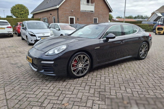 Porsche Panamera, 2015