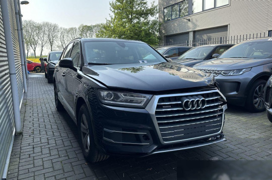 Audi Q7, 2015