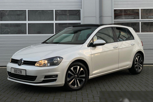 Volkswagen Golf, 2013