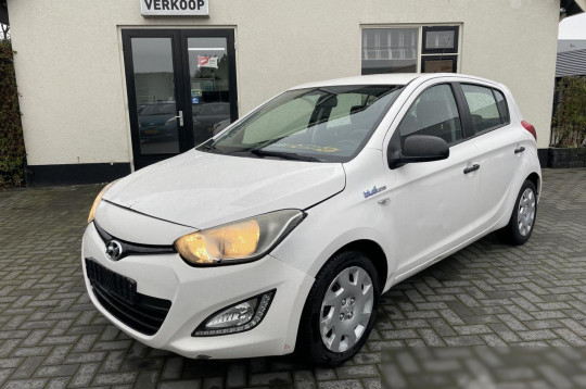 Hyundai i20, 2013