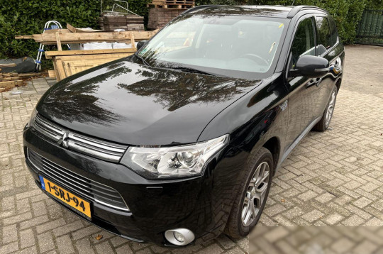 Mitsubishi Outlander, 2013