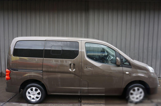 Nissan NV200, 2015