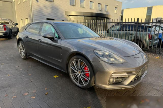 Porsche Panamera, 2018