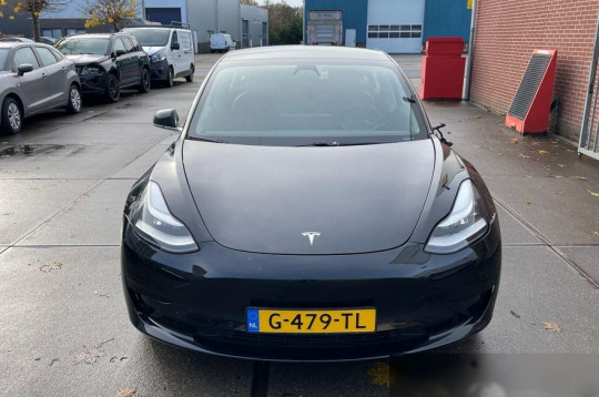 Tesla Model 3, 2019