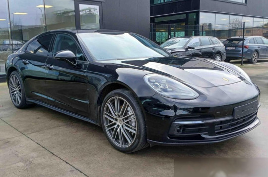 Porsche Panamera, 2018