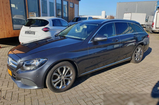 Mercedes-Benz C-Class, 2015