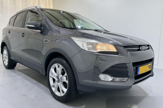 Ford Kuga, 2016