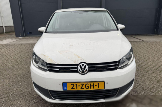 Volkswagen Touran, 2013