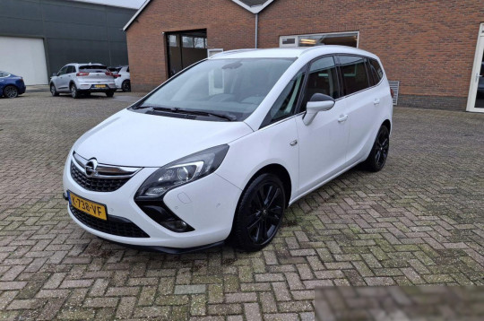 Opel Zafira, 2013