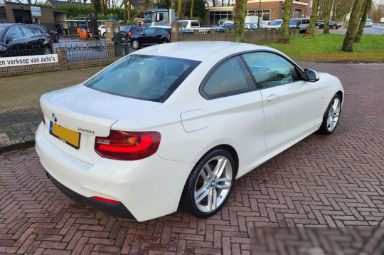 BMW 2 Series, 2015