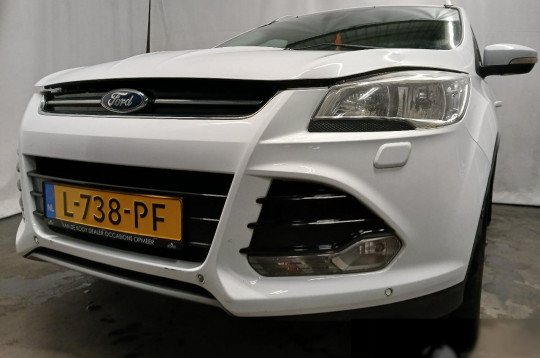 Ford Kuga, 2013