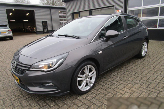 Opel Astra, 2015