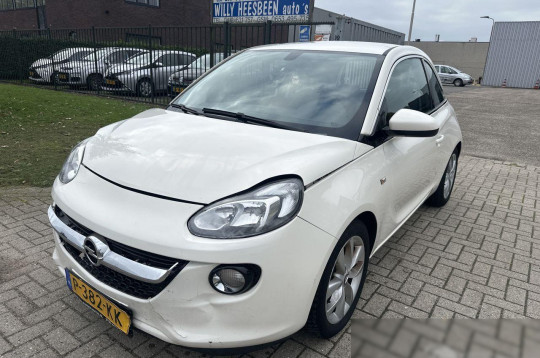 Opel Adam, 2016