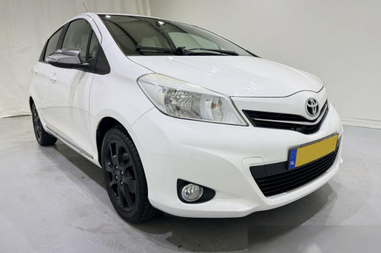 Toyota Yaris, 2013